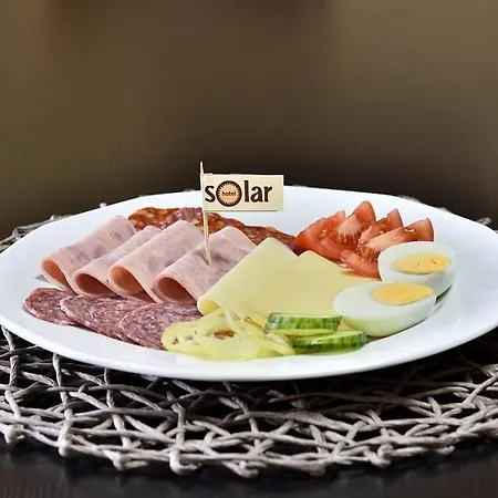 Solar 3*