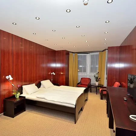Solar Hotel